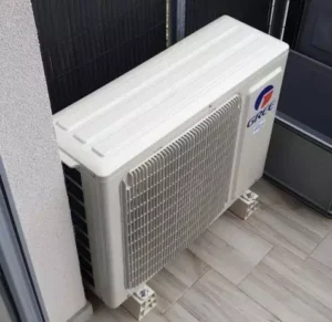 Montaż klimatyzatora Gree Bora 3.5kW w Warszawie